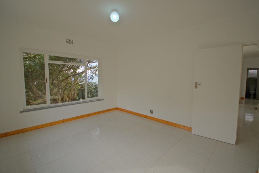 5 Bedroom Property for Sale in Murdock Valley Western Cape